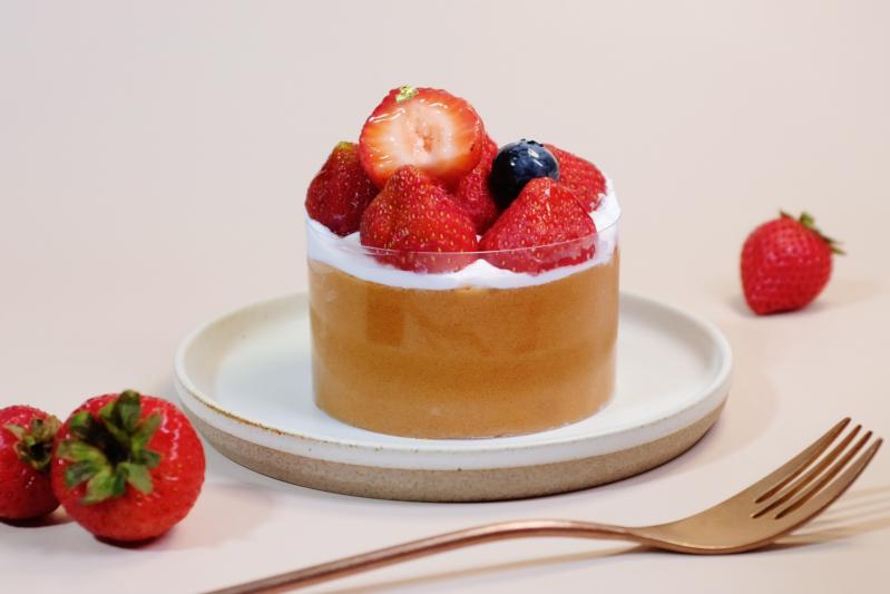 草莓山丘<br />北海道奶霜使用<br />草莓季限定